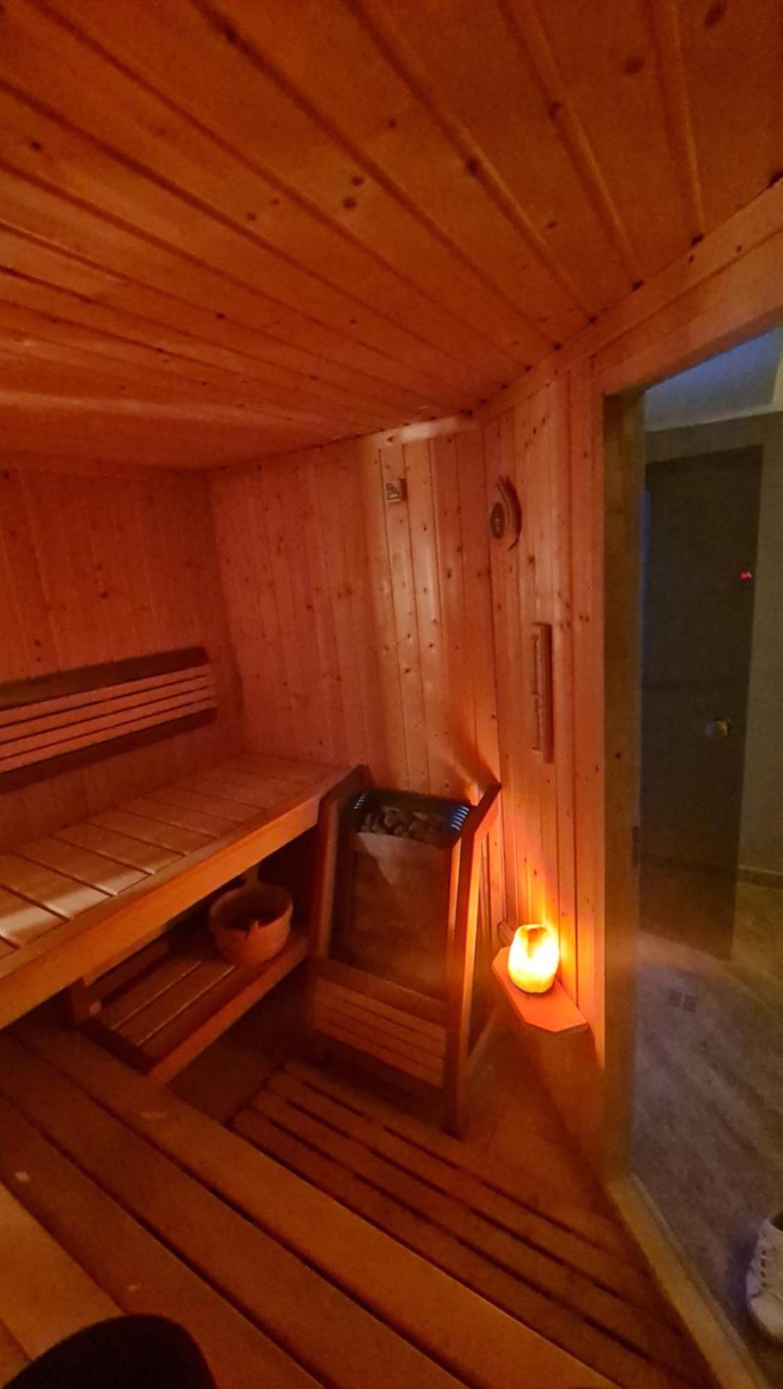 Pensjonat Well Clinic Medicine Estetic & Spa Гданск Екстериор снимка